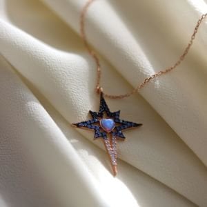 Opal Kalp Kutup Yıldızı Kolye