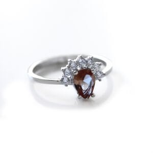 Zultanit Taç Yüzük