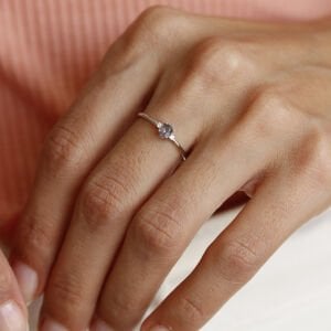 Mini Oval Mistik Topaz Yüzük