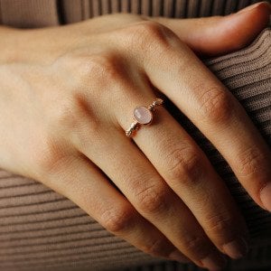 Pembe Kuvars Taşlı Yüzük