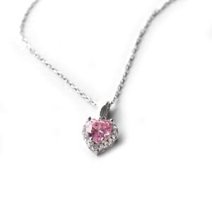 Pembe Taşlı Kalp Kolye