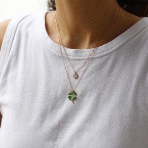 Yeşil Mineli Yonca Kolye