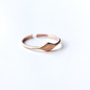 Üst Kısmı Mat Ayarlanabilir Yüzük