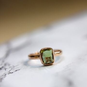 Zultanit Taşlı Yüzük