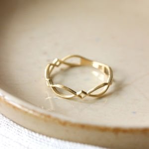 Tasarım Dörtgen Mekik Figür Yüzük