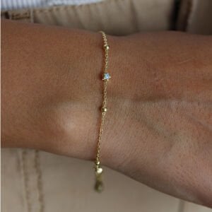 Top Top Yıldız Göz Bileklik