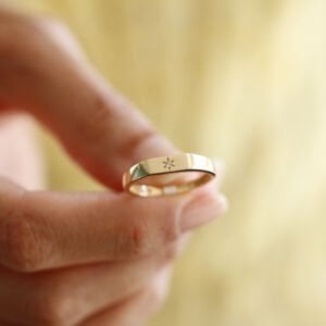 Dikdörtgen Kutup Yıldızı Motifli Yüzük