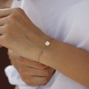 Top Top Kare Bileklik