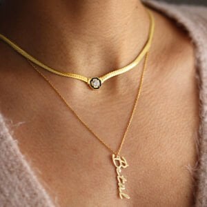 Siyah Mineli Yassı Baget Kolye