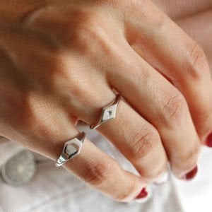 Mini Dörtgen Kutup Yıldızı Şovalye Yüzük