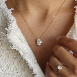 Ice Cut Oval Tek Taş Kolye