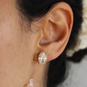 Ice Cut Oval Tek Taş Küpe