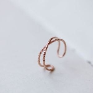 Tasarım Çapraz Yüzük