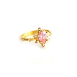 Pembe Taşlı Vintage Yüzük