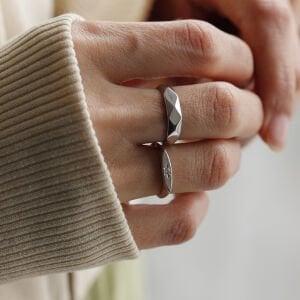 Köşeli Ayarlanabilir Yüzük