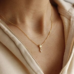 Kare Yuvarlak Markiz Tasarım Kolye