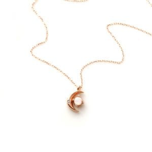 Hilal Ay Taşı Kolye