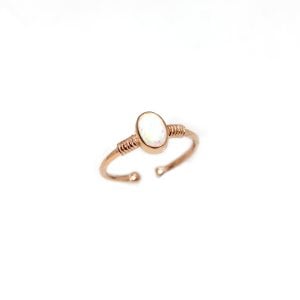 Oval Opal Yüzük