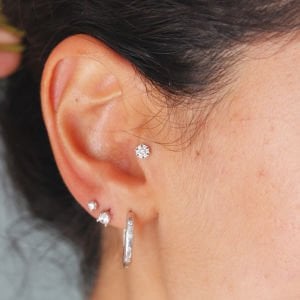 Taşlı Çiçek Tragus