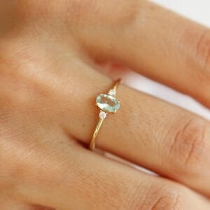 Oval Aqua Marin Yüzük