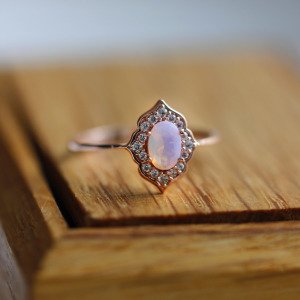 Nano Taşlı Vintage Tasarım Yüzük