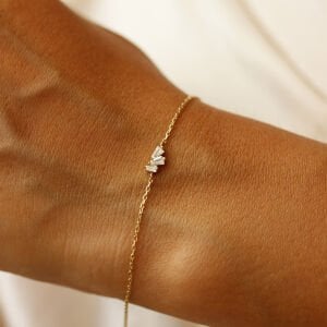 Mini Asimetrik Baget Üçtaş Bileklik